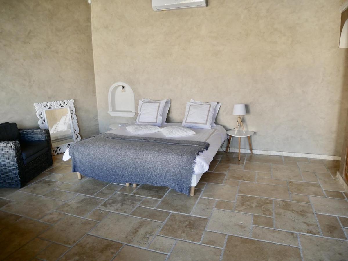 Le Pool House - Private Jacuzzi - Mas Des Sous Bois Hotel Ventabren ภายนอก รูปภาพ