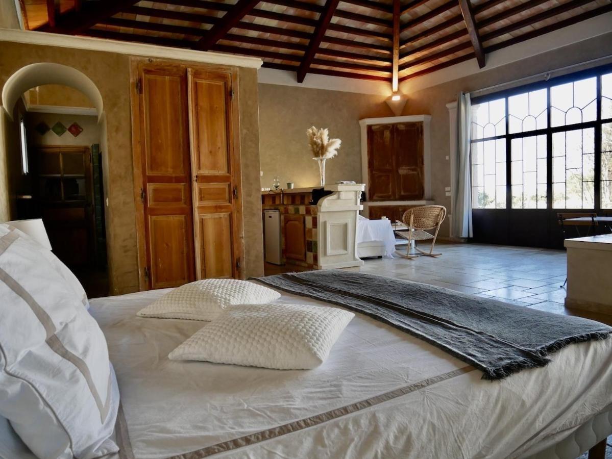 Le Pool House - Private Jacuzzi - Mas Des Sous Bois Hotel Ventabren ภายนอก รูปภาพ
